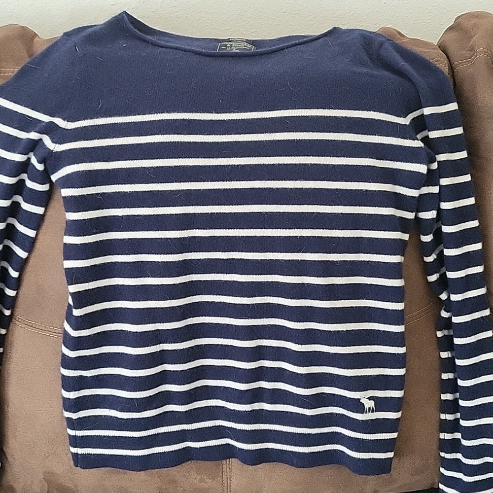 Abercrombie Cashmere sweeter